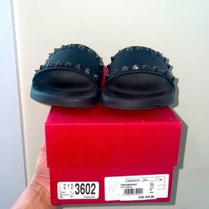 Authentic Valentino pool sides